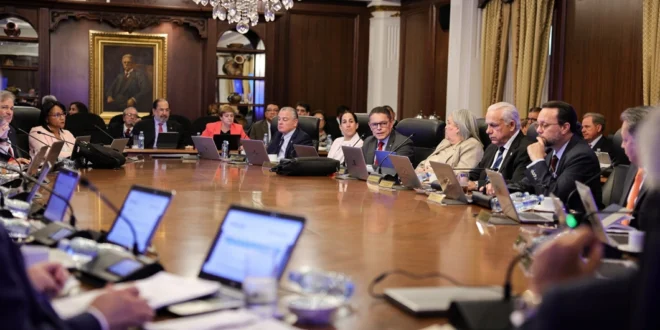 Gabinete autoriza importación adicional de jamón picnic y materia prima de cerdo