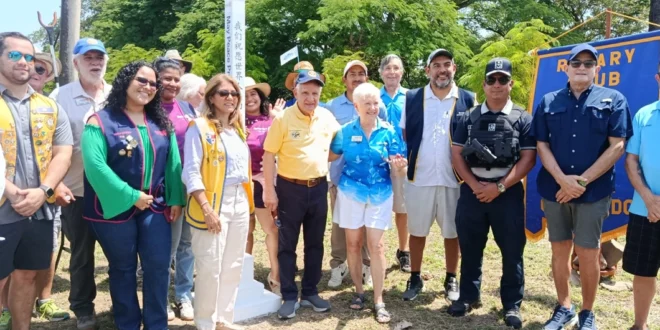 Inauguran en Chame el primer Poste de la Paz de Rotary en Panamá
