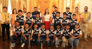 Viceministra Luque recibe a selección infantil de béisbol que representará a Panamá en Puerto Rico