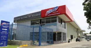 Aduanas promete “cero tolerancia” tras aprehensión de tres funcionarios por presunta corrupción