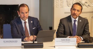 Canciller Martínez-Acha se reúne en Estocolmo con secretario general de IDEA Internacional