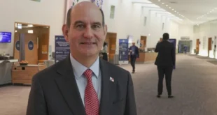 Chapman reafirma en París apuesta de Panamá por el comercio global y la integración internacional