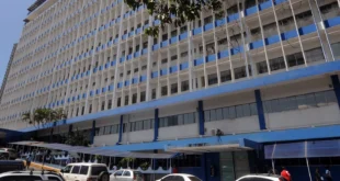 CSS frena licitación de $1.1 millones para renovar fachadas del Complejo Hospitalario