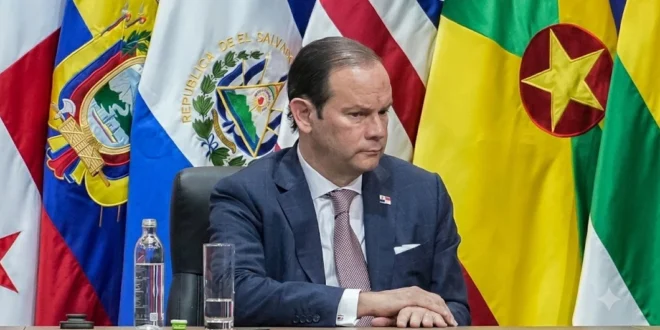 Martínez-Acha invita a observadores de la OEA a invertir en América Latina como polo de innovación y tecnología
