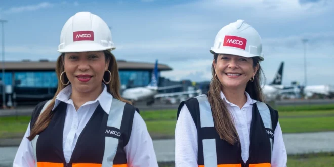 Mujeres de casco y botas impulsan la infraestructura y el progreso en Panamá