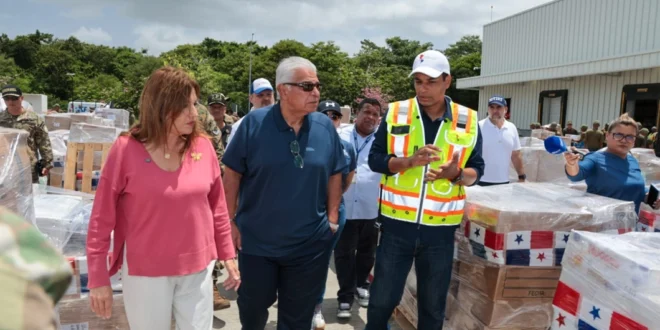 Mulino garantiza albergue temporal y asistencia a 22 familias damnificadas por incendio en San Felipe