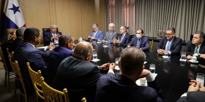 Mulino se reúne con bancada de Cambio Democrático para impulsar leyes con sustento legal y social