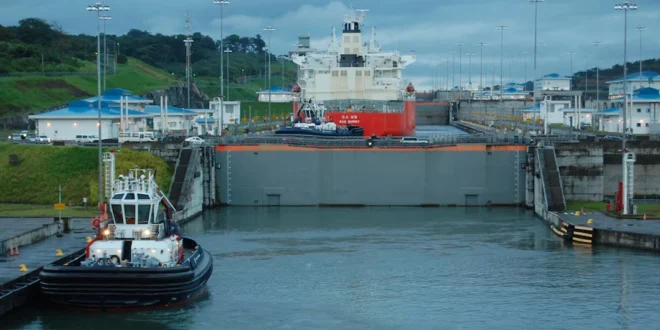 Canal de Panamá anuncia nuevos recortes de calado para buques Neopanamax por reservas de agua