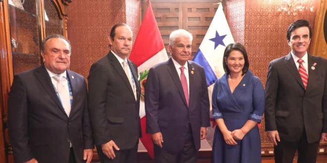 Presidente Mulino asiste a toma de posesión de Keiko Fujimori y ve nuevo impulso para relación Panamá-Perú