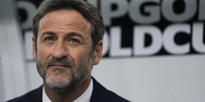 Thomas Christiansen seguirá dirigiendo a Panamá tras acuerdo con la FPF