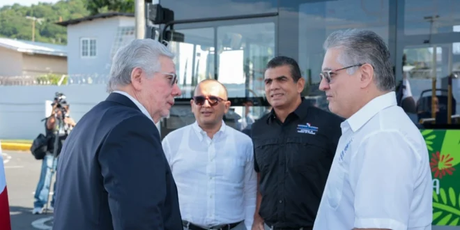 Cinco metrobuses eléctricos comienzan a operar en la Ruta Verde del Casco Antiguo