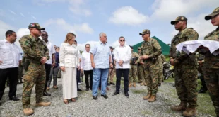 Mulino entrega B/.785 mil en equipos y ordena reforzar la frontera con Colombia