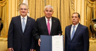 Presidente Mulino posesiona a Ventura Vega como nuevo ministro de Educación