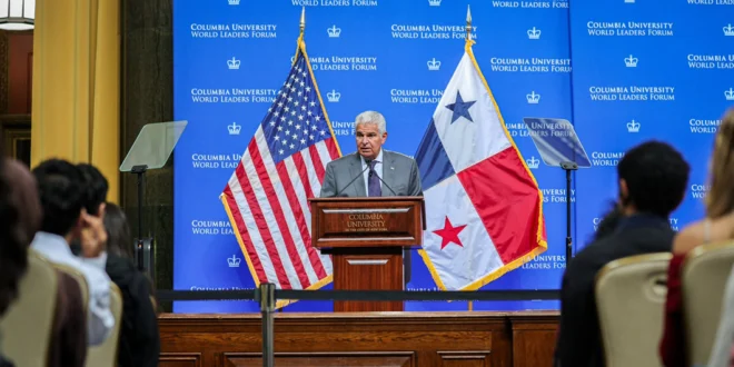 Presidente Mulino presenta en Columbia su estrategia para convertir a Panamá en un centro logístico mundial