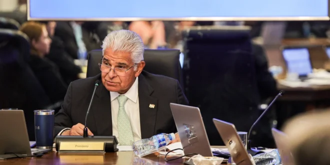 Presidente Mulino sanciona la Ley de Olvido Oncológico en Panamá
