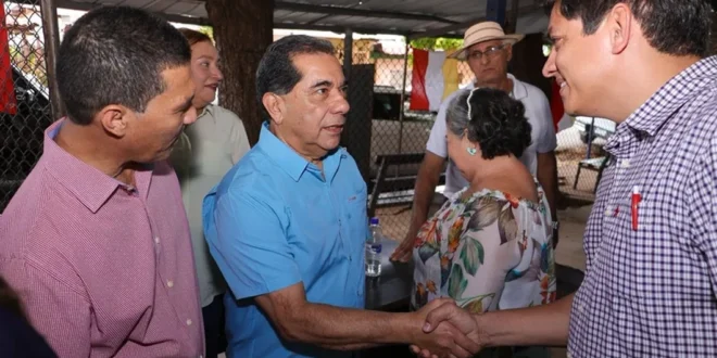 Ventura Vega llega a las escuelas: inicia recorrido para escuchar y buscar soluciones