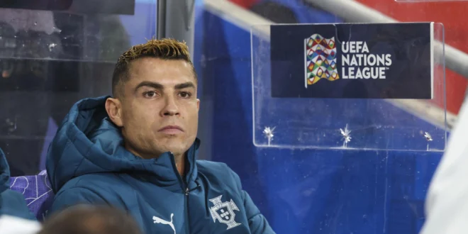 Cristiano Ronaldo recibe 30 días de suspensión y multa de 255 euros tras abandonar concentración de Portugal