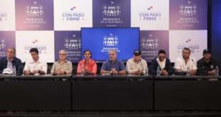 Gobierno moviliza 250 toneladas de ayuda por tierra y 63 mil libras por aire tras el sismo