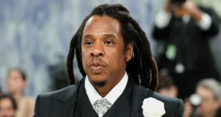 Jay-Z encabezará el espectáculo de medio tiempo del Super Bowl 2027