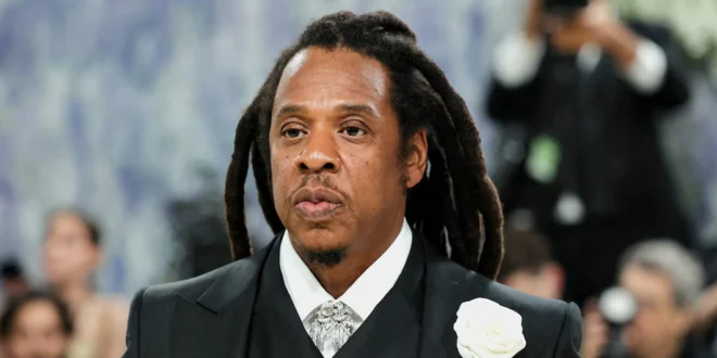 Jay-Z encabezará el espectáculo de medio tiempo del Super Bowl 2027