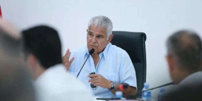 “No vamos a parar”: Mulino ordena llevar alimentos directamente a familias afectadas