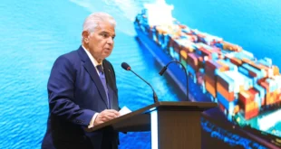 Mulino cierra gira por Asia con adhesión de Singapur al Tratado de Neutralidad y nueve acuerdos con Vietnam