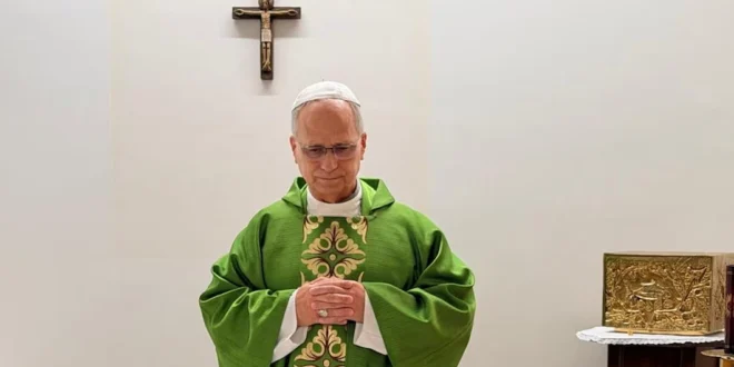 Papa León XIV muestra “mejora constante” tras nuevos análisis y radiografía de tórax
